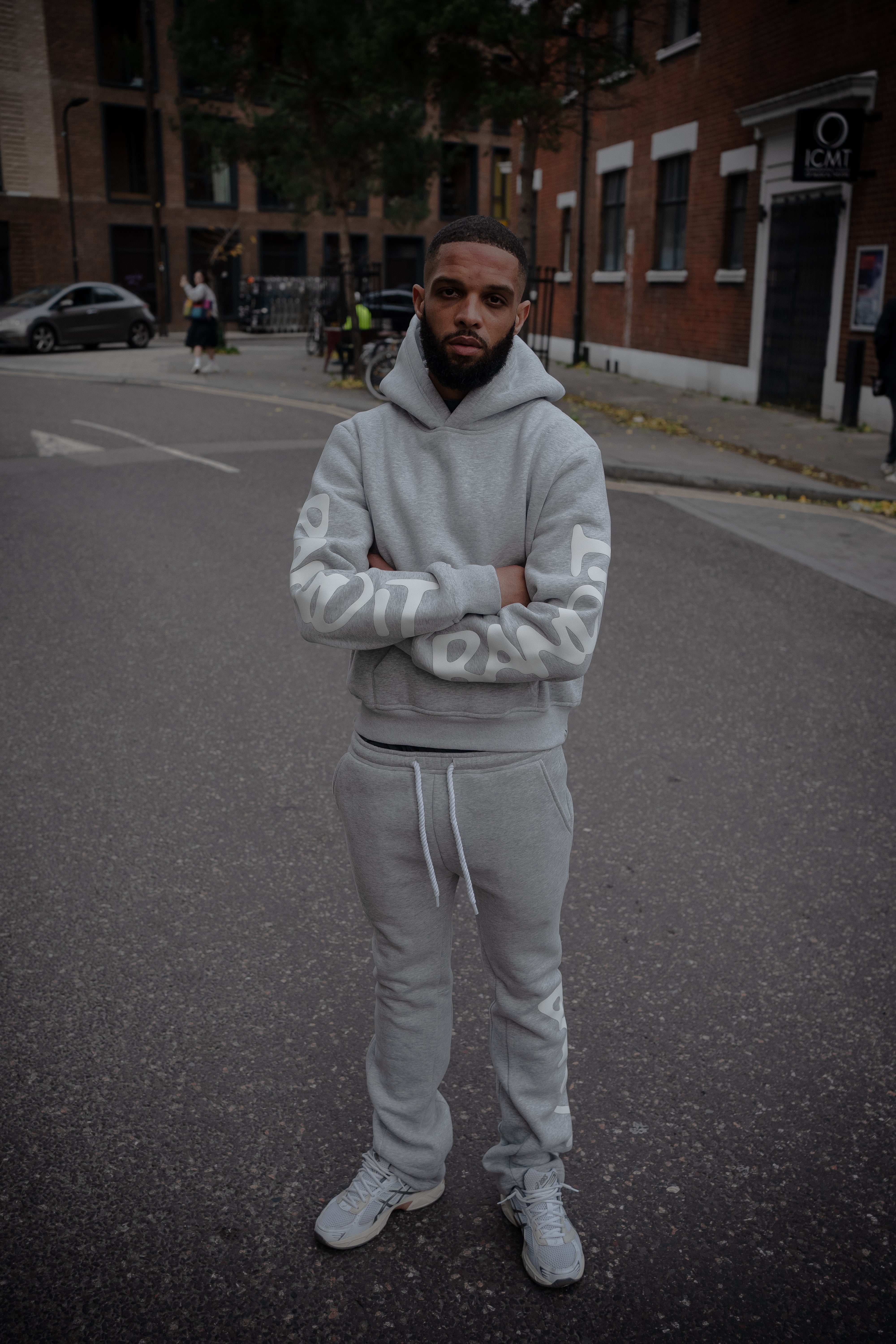 GREY/WHITE | TRACKSUIT